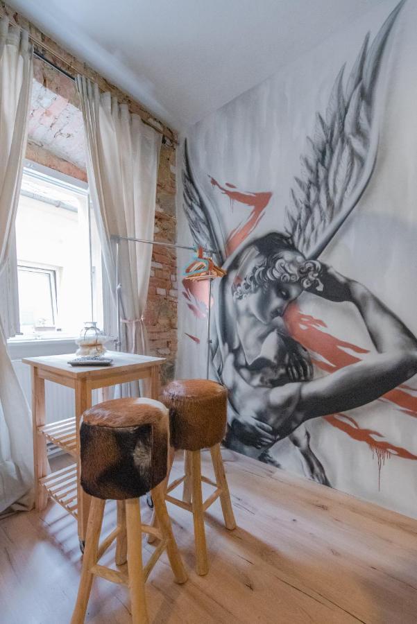 Accommodation At The Zeus Apartment Bratislava Extérieur photo