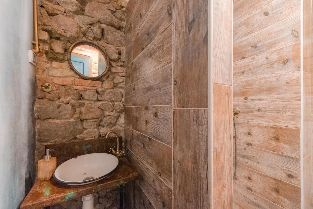 Accommodation At The Zeus Apartment Bratislava Extérieur photo